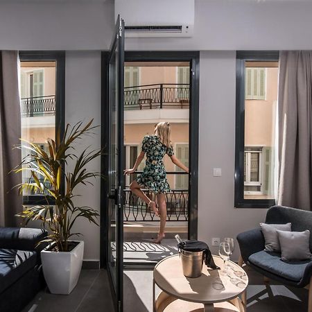 Jacuzzi Suite Piazza Dei Leoni 伊拉克利翁 外观 照片