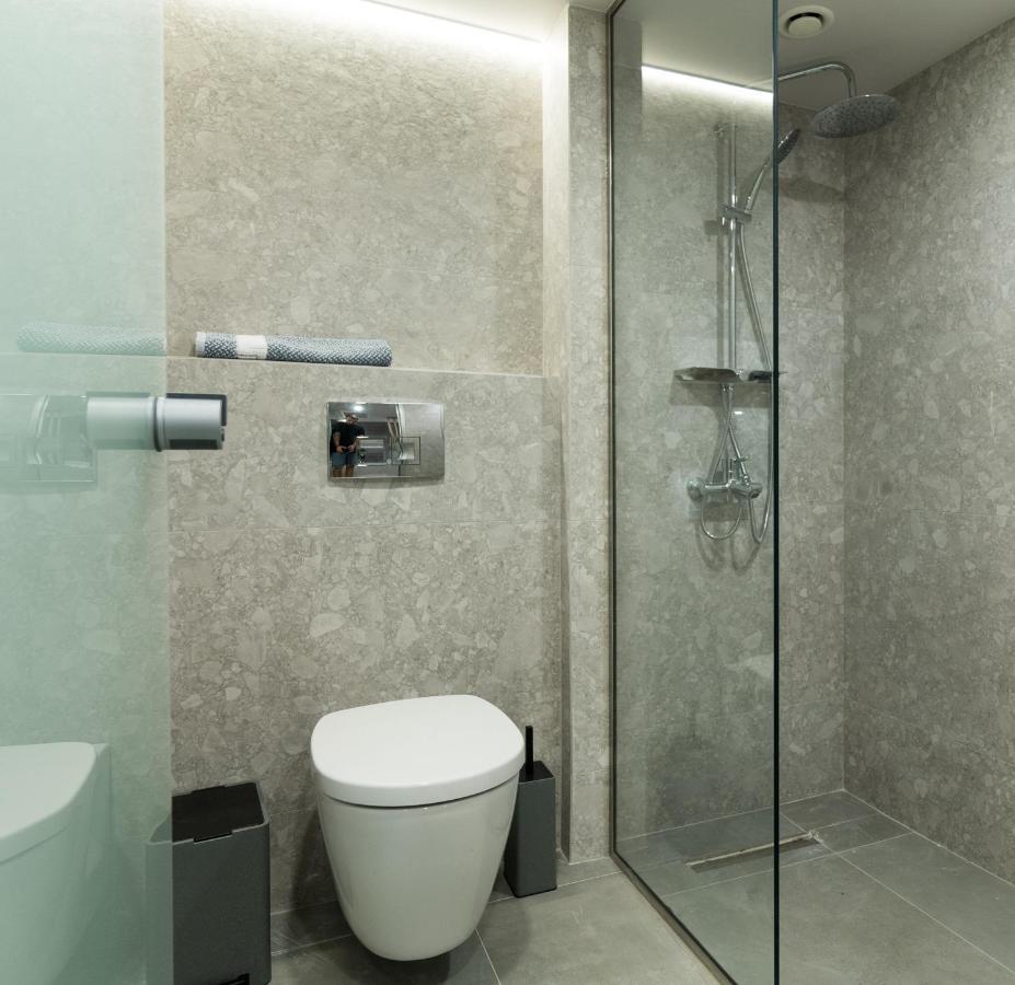 Jacuzzi Suite Piazza Dei Leoni 伊拉克利翁 外观 照片